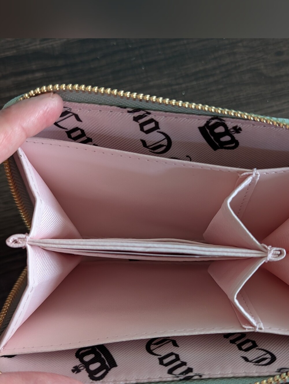 Juicy Couture Daisy Floral Zip Wallet Pink And Mint - Picture 5 of 8